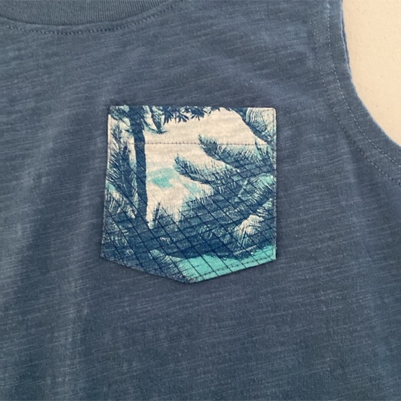 Boys tank - Picture 2 of 4